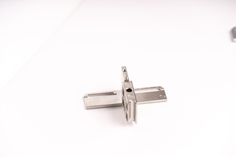 Quick-Release Metal Connector
