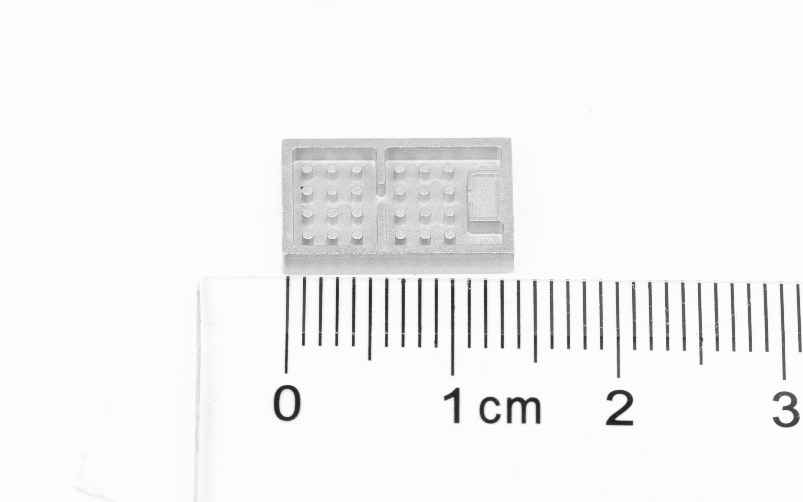 MIM Used for Communication antenna components