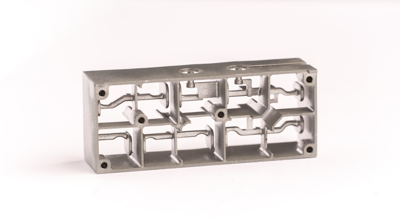 Thin-Walled Metal Cavity Injection Molding